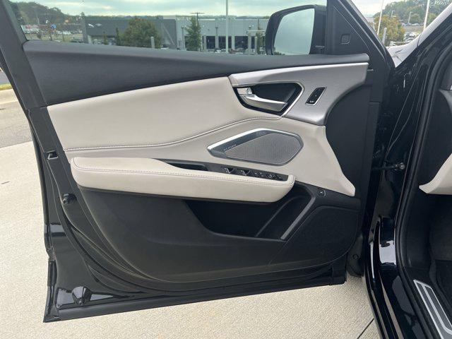 Photo of 2025 Majestic Black Pearl Acura RDX
