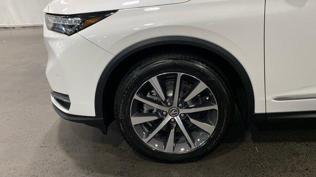 Photo of 2026 Platinum White Pearl Acura MDX