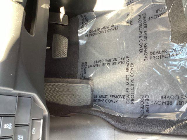 Photo of 2022 Platinum White Pearl Acura RDX