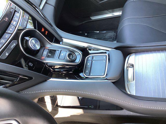 Photo of 2022 Platinum White Pearl Acura RDX
