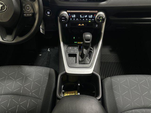 Photo of 2025 Ice Cap Toyota RAV4