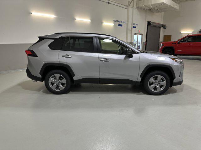 Photo of 2025 Silver Sky Toyota RAV4 Hybrid