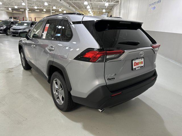 Photo of 2025 Silver Sky Toyota RAV4 Hybrid