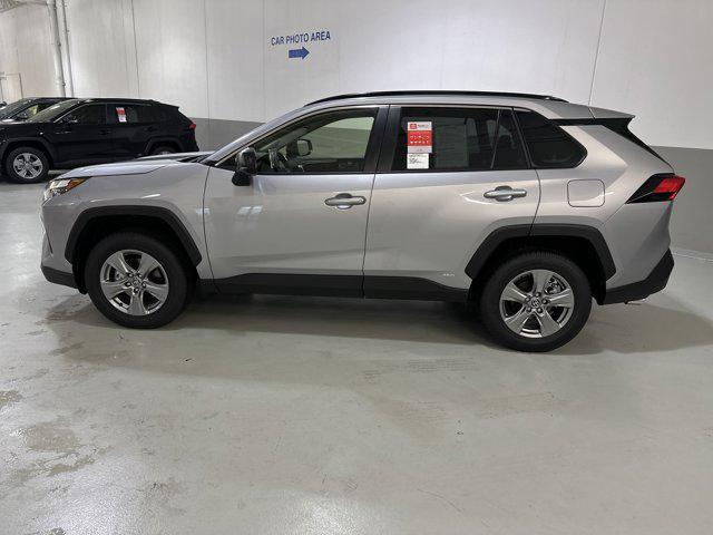 Photo of 2025 Silver Sky Toyota RAV4 Hybrid