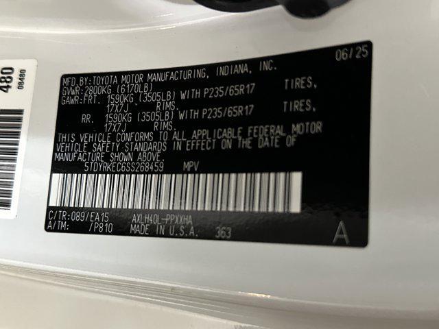 Photo of 2025 Wind Chill Pearl Toyota Sienna