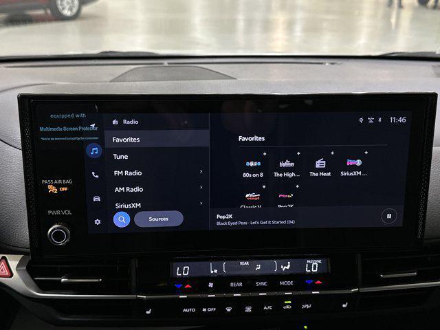 Photo of 2025 Wind Chill Pearl Toyota Sienna
