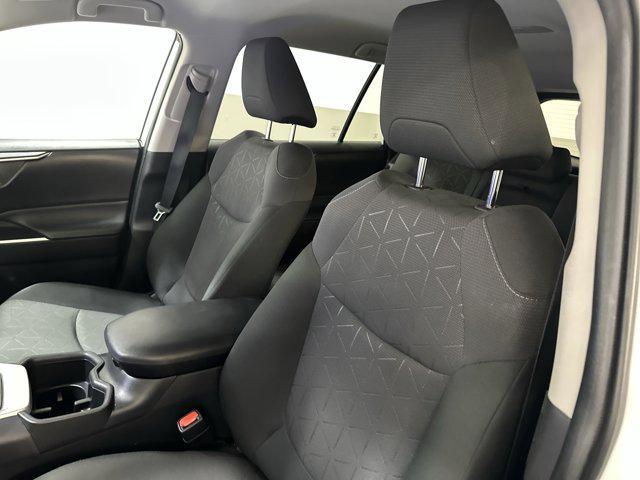 Photo of 2023 Ice Cap Toyota RAV4 Hybrid