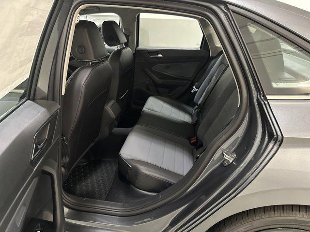 Photo of 2025 Platinum Gray Metallic Volkswagen Jetta