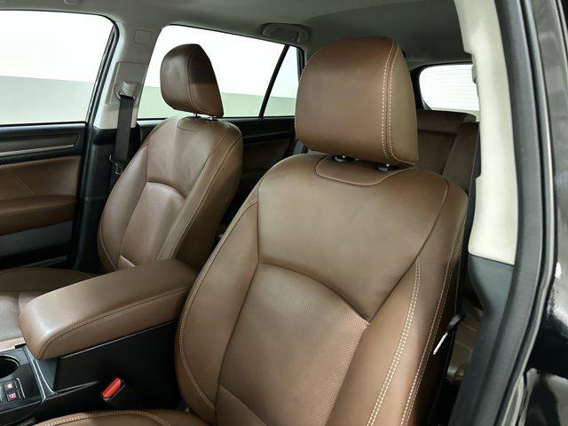 Photo of 2019 Crystal Black Silica Subaru Outback