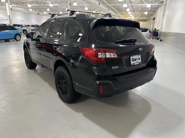 Photo of 2019 Crystal Black Silica Subaru Outback