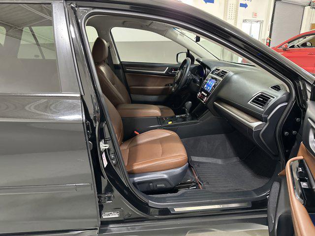 Photo of 2019 Crystal Black Silica Subaru Outback