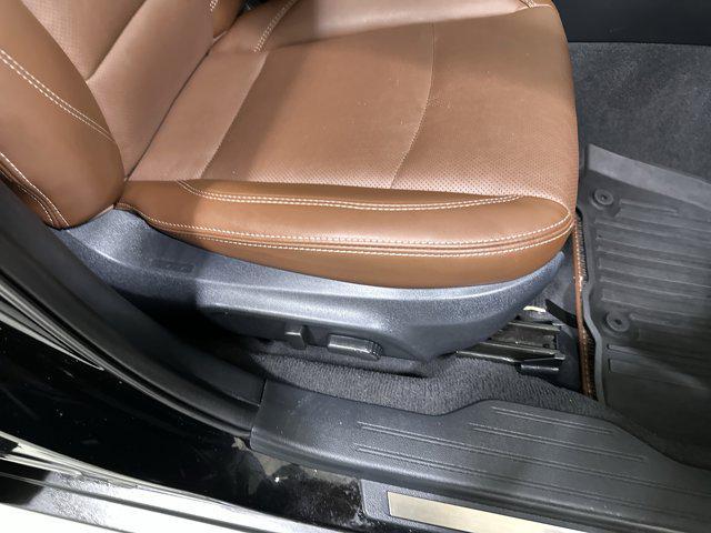 Photo of 2019 Crystal Black Silica Subaru Outback