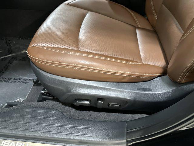 Photo of 2019 Crystal Black Silica Subaru Outback
