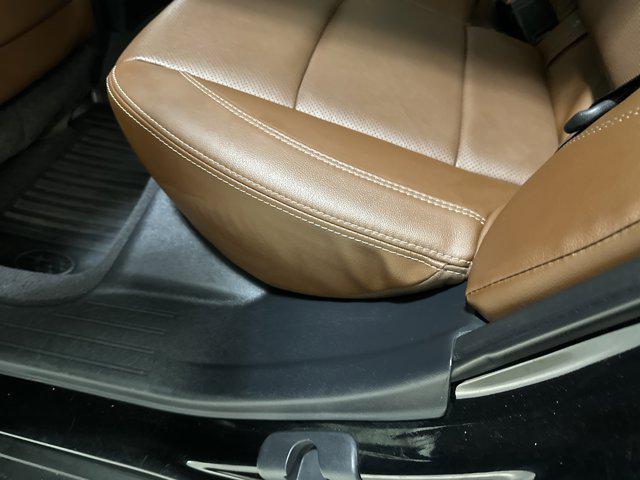 Photo of 2019 Crystal Black Silica Subaru Outback