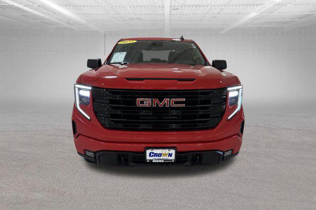 Photo of 2023 Cardinal Red GMC Sierra 1500