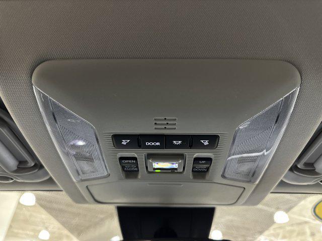 Photo of 2025 Ice Cap Toyota RAV4