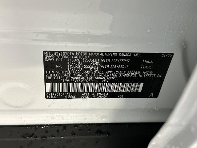 Photo of 2025 Ice Cap Toyota RAV4