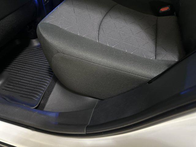 Photo of 2025 Ice Cap Toyota RAV4