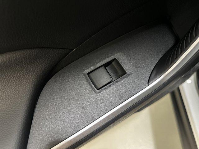 Photo of 2025 Ice Cap Toyota RAV4