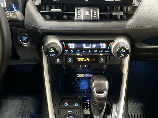 Photo of 2022 Silver Sky Metallic/Midnight Black Metallic Toyota RAV4 Hybrid
