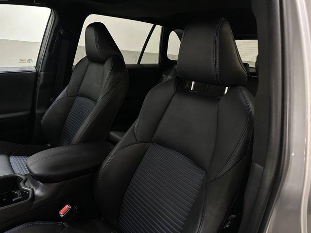 Photo of 2022 Silver Sky Metallic/Midnight Black Metallic Toyota RAV4 Hybrid