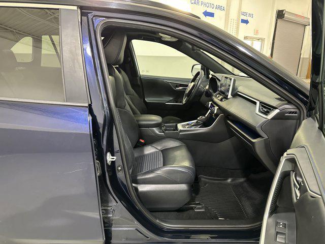 Photo of 2020 Blue Print w/Midnight Black Roof Toyota RAV4 Hybrid
