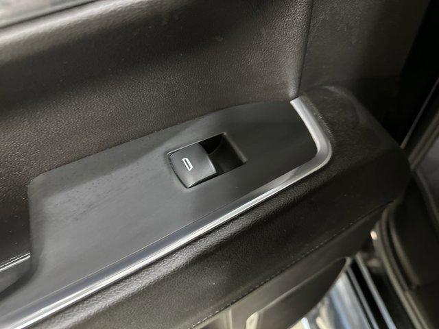 Photo of 2024 Onyx Black GMC Sierra 1500