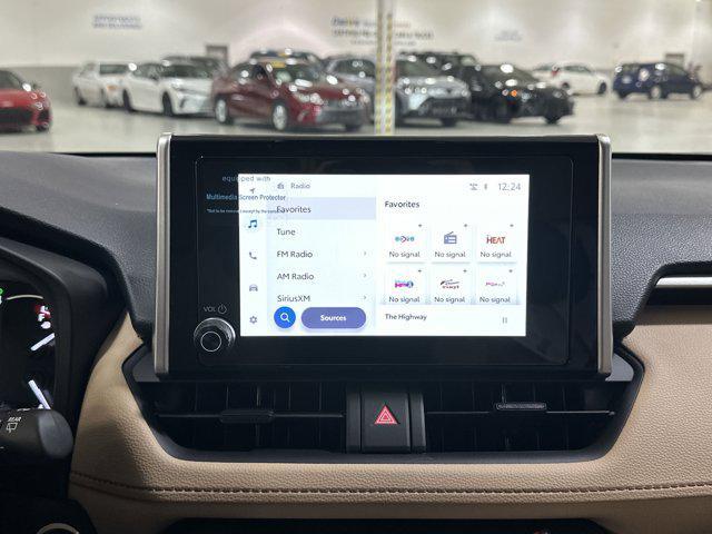 Photo of 2025 Blueprint Toyota RAV4