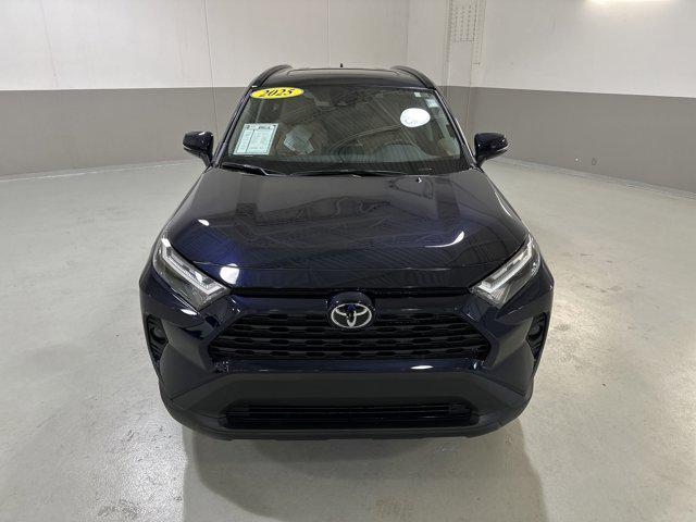 Photo of 2025 Blueprint Toyota RAV4