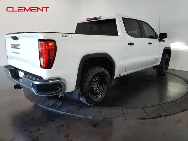 Photo of 2020 Summit White GMC Sierra 1500