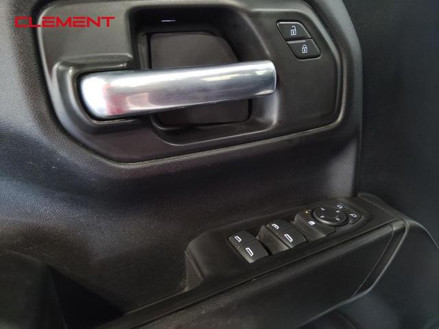 Photo of 2020 Summit White GMC Sierra 1500