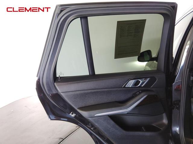 Photo of 2020 Black Sapphire Metallic BMW X5