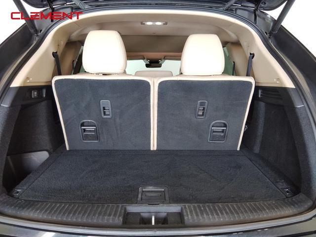 Photo of 2022 Majestic Black Pearl Acura MDX