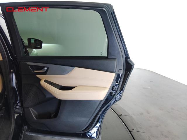 Photo of 2022 Majestic Black Pearl Acura MDX
