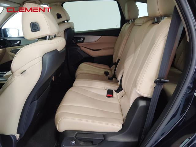 Photo of 2022 Majestic Black Pearl Acura MDX