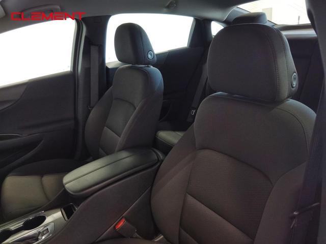 Photo of 2023 Mineral Gray Metallic Chevrolet Malibu