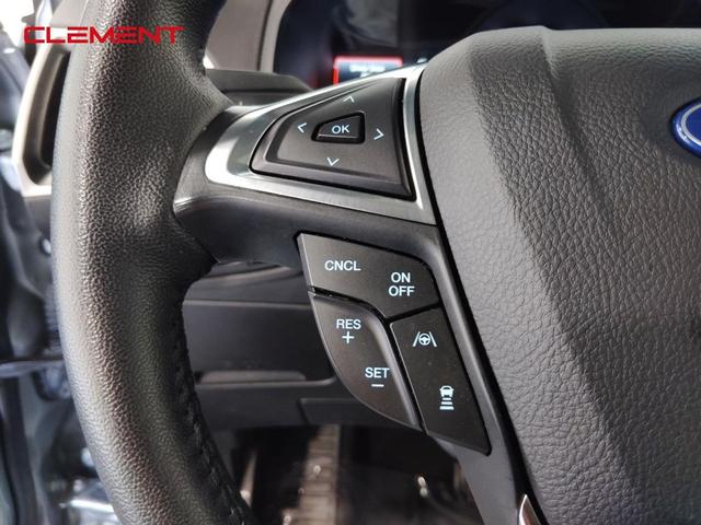 Photo of 2024 Silver Metallic Ford Edge