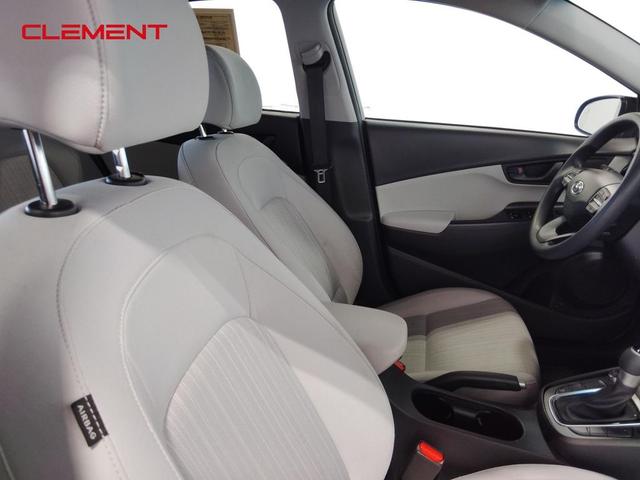 Photo of 2023 Cyber Silver w/Black Roof Hyundai KONA