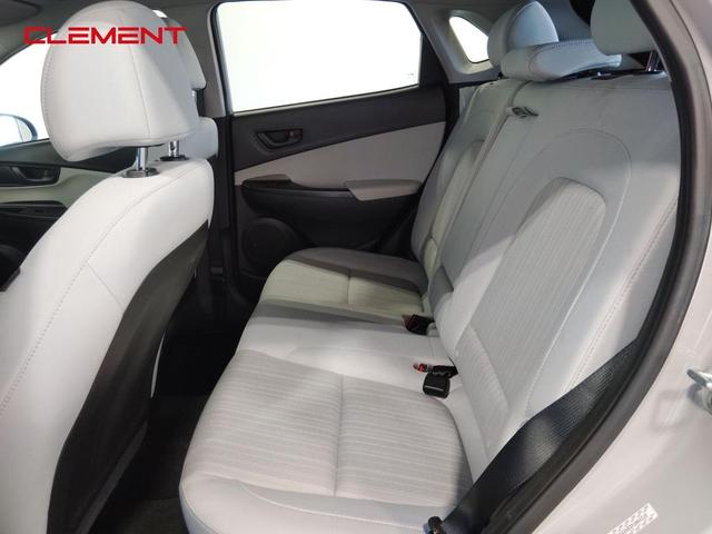 Photo of 2023 Cyber Silver w/Black Roof Hyundai KONA