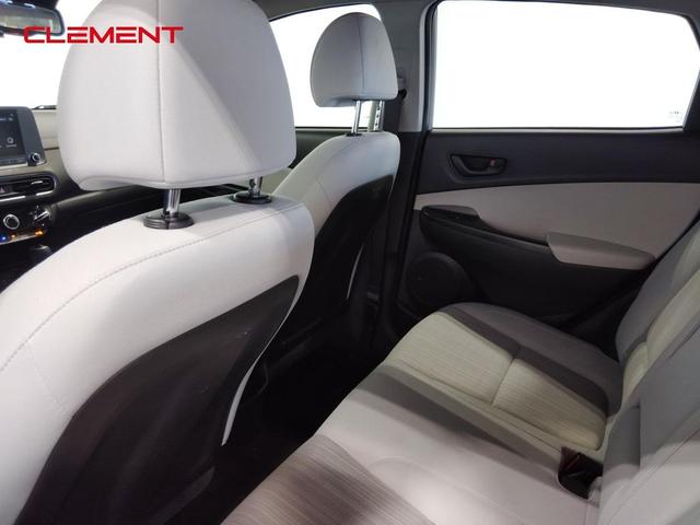 Photo of 2023 Cyber Silver w/Black Roof Hyundai KONA