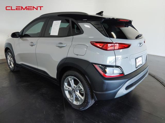 Photo of 2023 Cyber Silver w/Black Roof Hyundai KONA