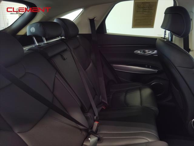 Photo of 2023 Savile Silver Genesis GV70