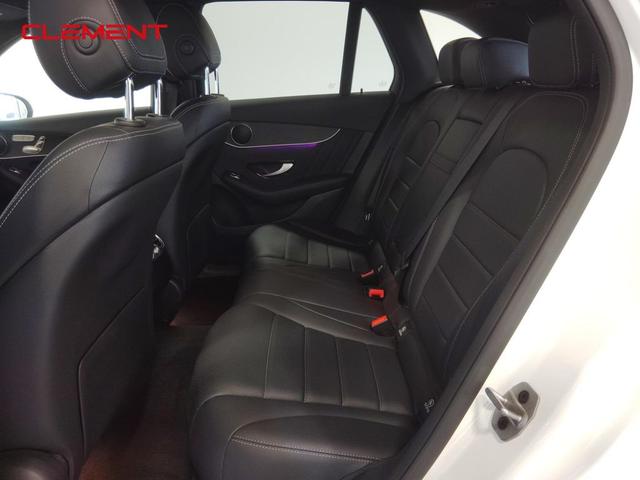Photo of 2022 Polar White Mercedes-Benz GLC 300