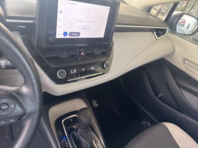 Photo of 2024 Classic Silver Metallic Toyota Corolla