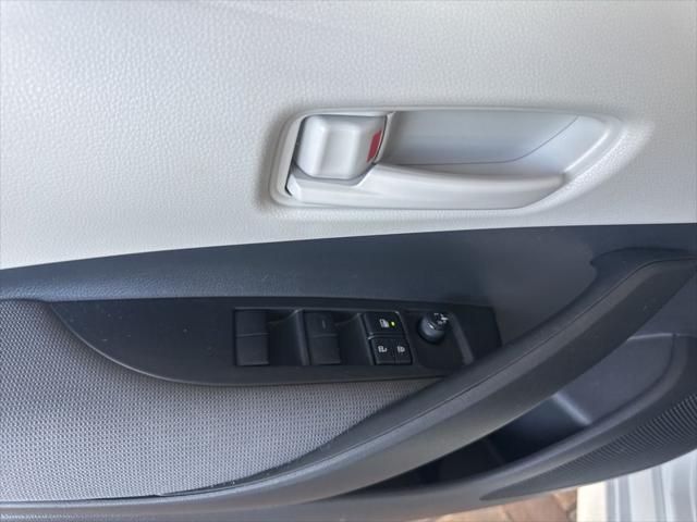 Photo of 2023 Wind Chill Pearl Toyota Corolla