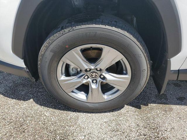 Photo of 2025 Ice Cap Toyota RAV4 Hybrid