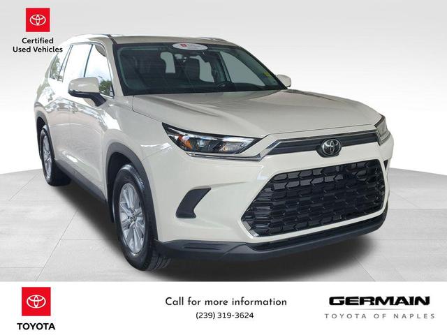 Photo of 2024 Coastal Cream Toyota Grand Highlander