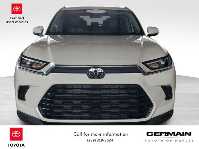 Photo of 2024 Coastal Cream Toyota Grand Highlander