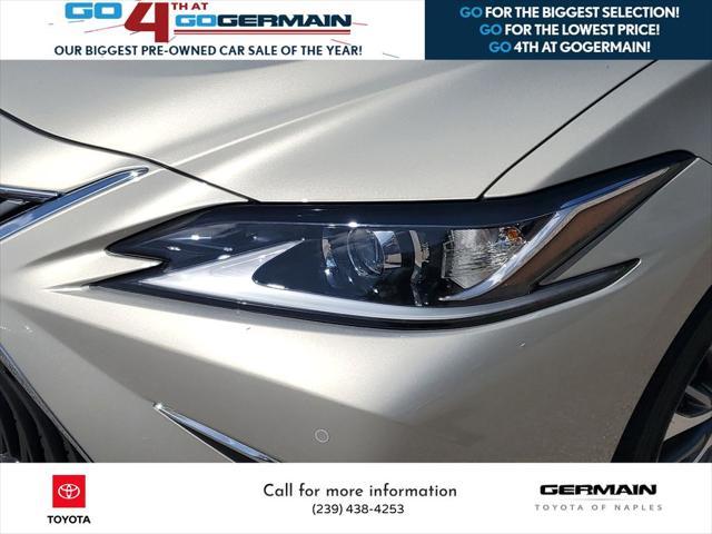 Photo of 2021 Moonbeam Beige Metallic Lexus ES 250