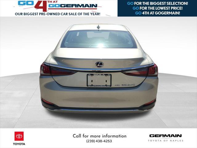 Photo of 2021 Moonbeam Beige Metallic Lexus ES 250
